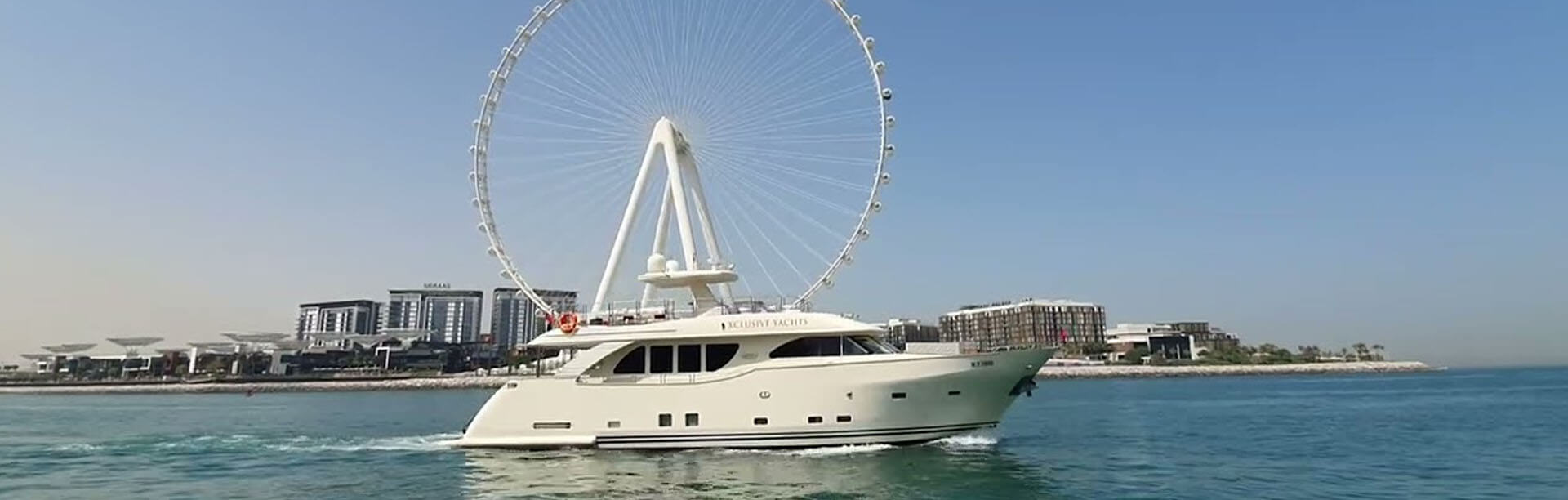 1 Hour Yacht Rental in Dubai